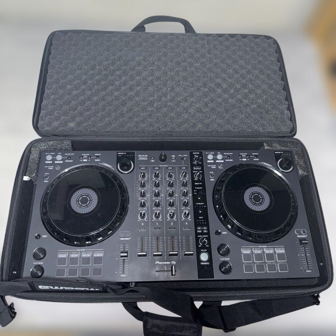 【F太】　DDJ-FLX6 持ち運び用ケース　箱付き　コントローラー