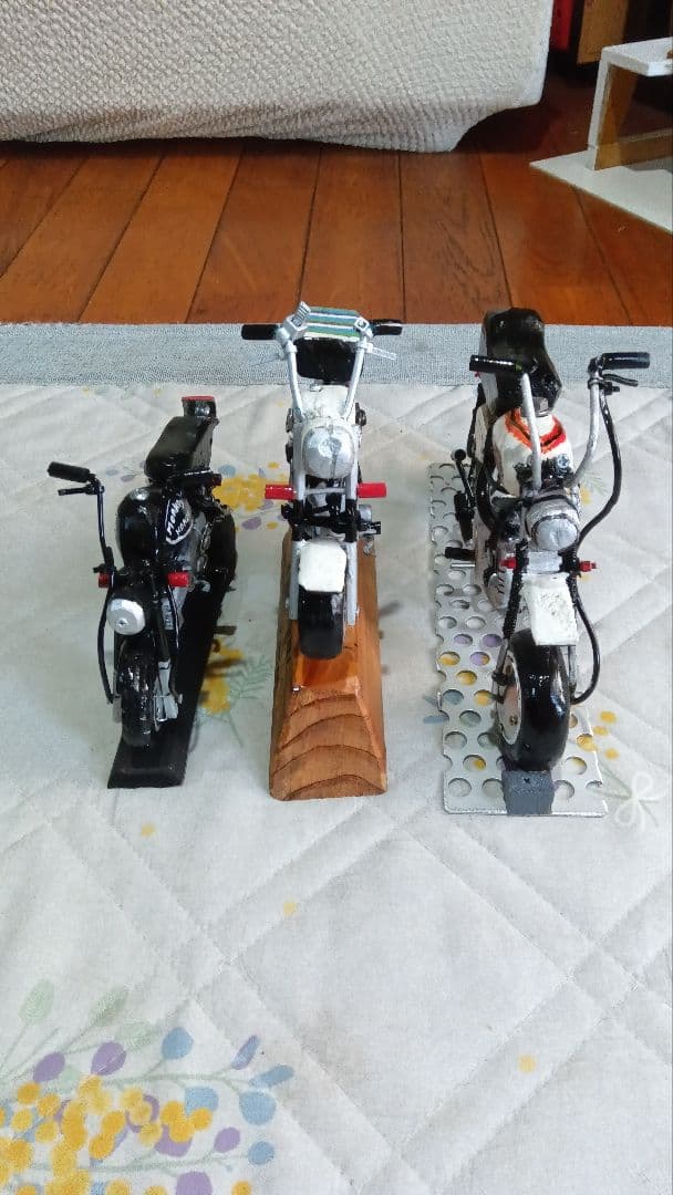 ホンダMONKEY３台。