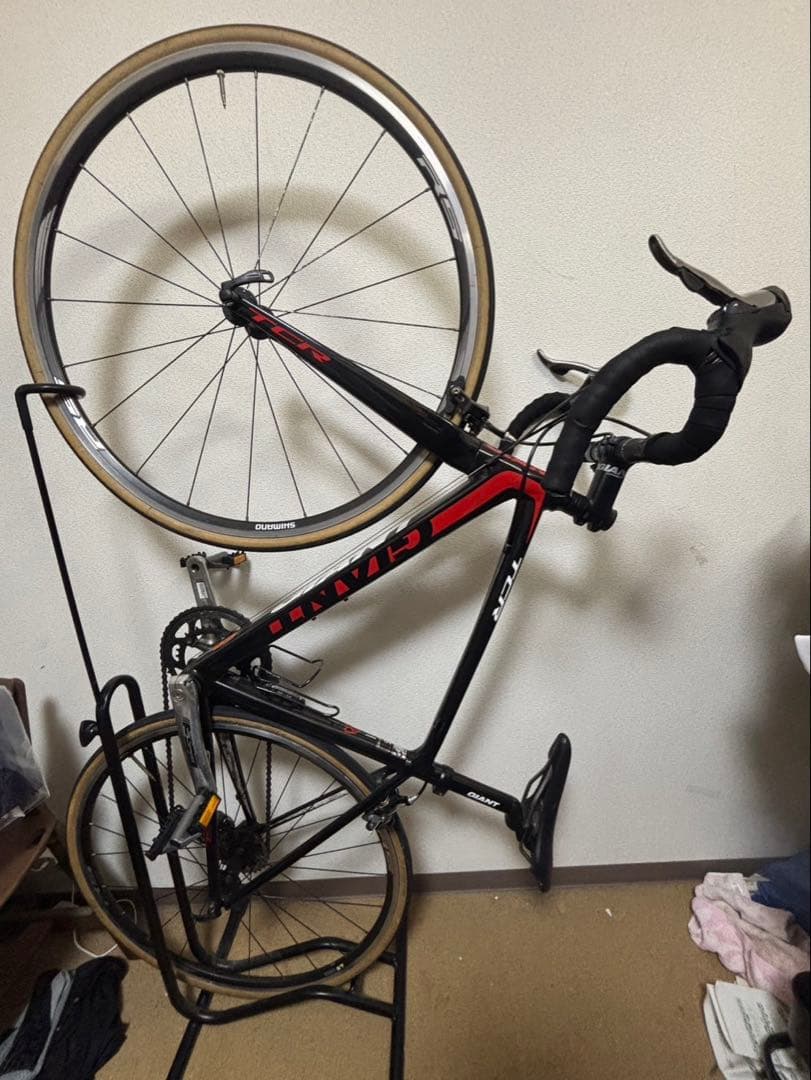 くみっきー　GIANT TCR 10速 ロードバイク 黒/赤