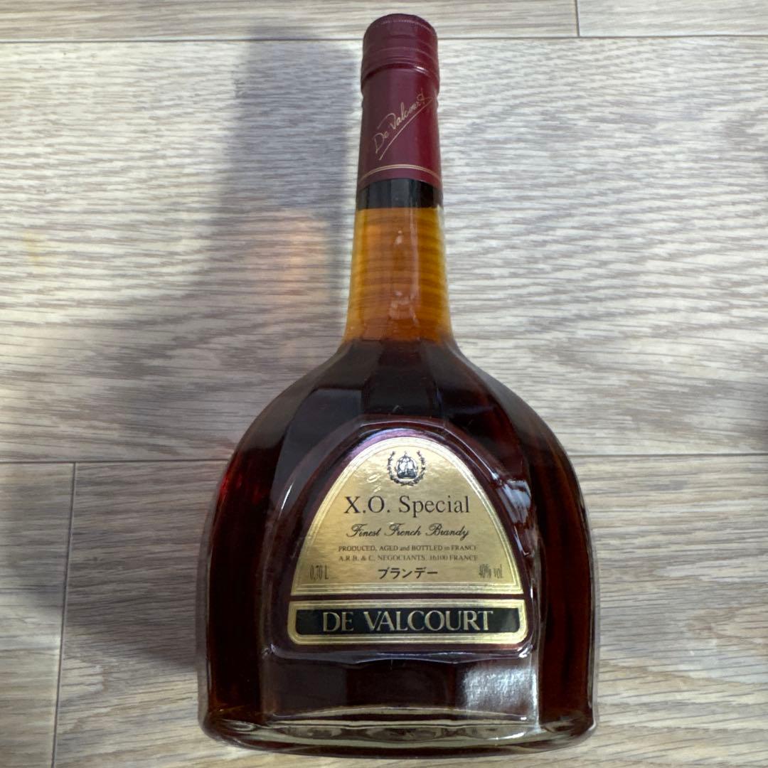 ブランデー DE VALCOURT X.O. Special 700ml