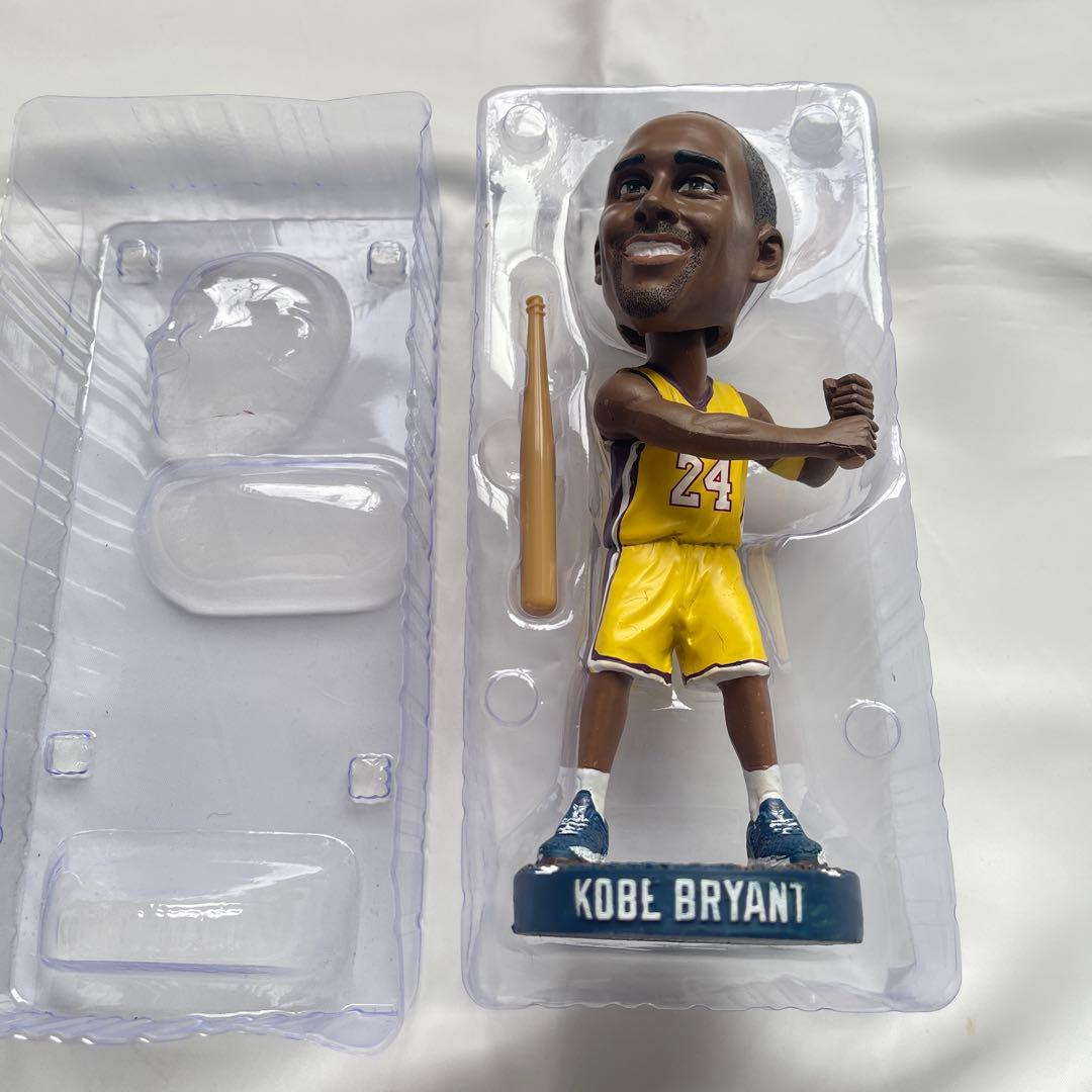 【24時間限定特価】ロサンゼルスレイカーズ　KOBE BRYANT ボブルヘッド