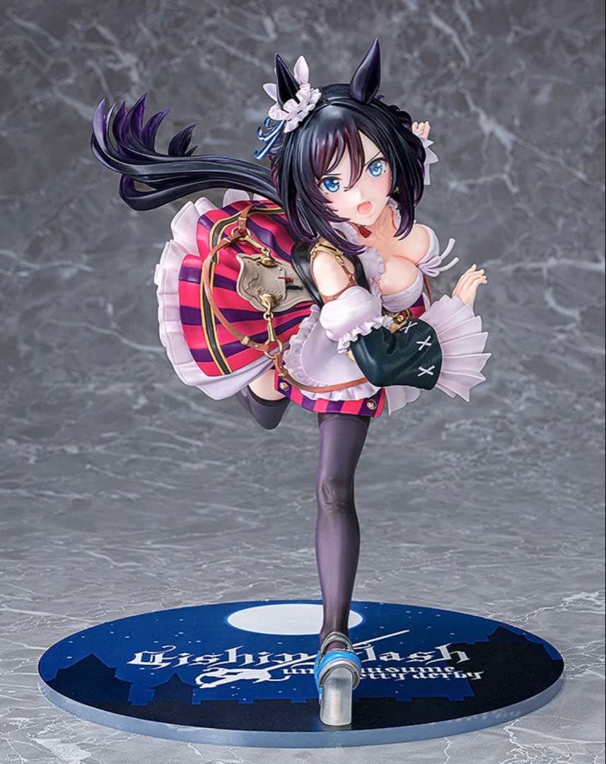 エイシンフラッシュ　1/7スケール　フィギュア　ウマ娘
