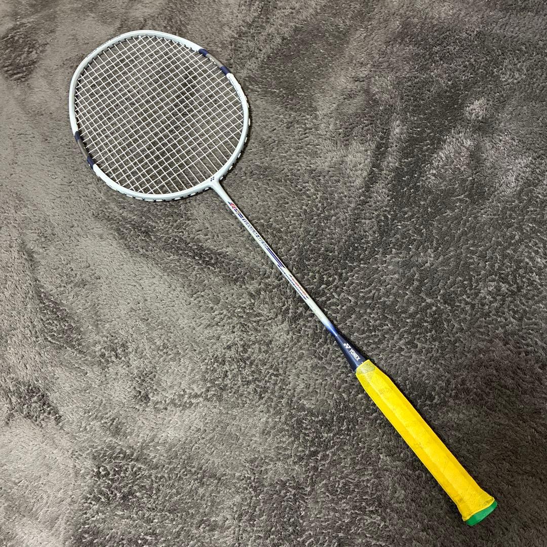 ヨネックス　チタニウムメッシュ7 3UG5 Ti7