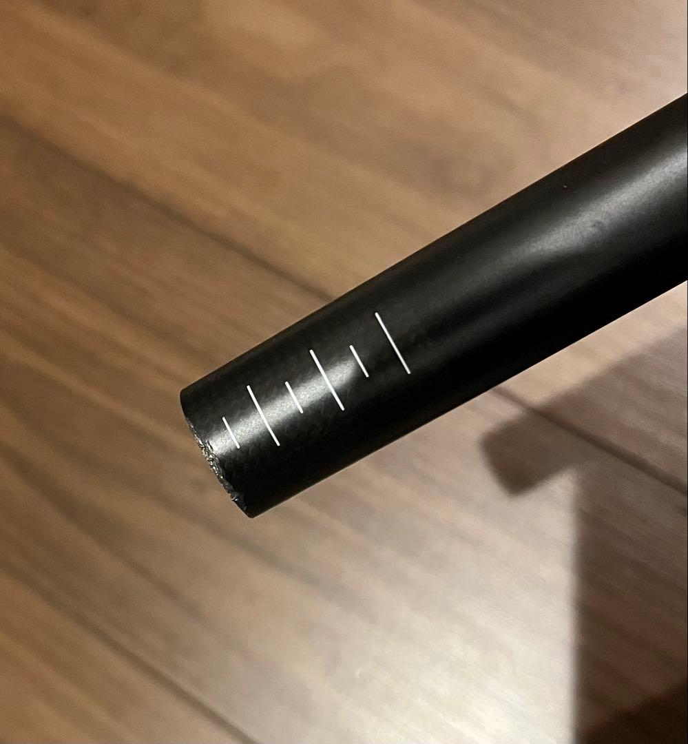 THOMSON carbon riser bar 710mmカット済み