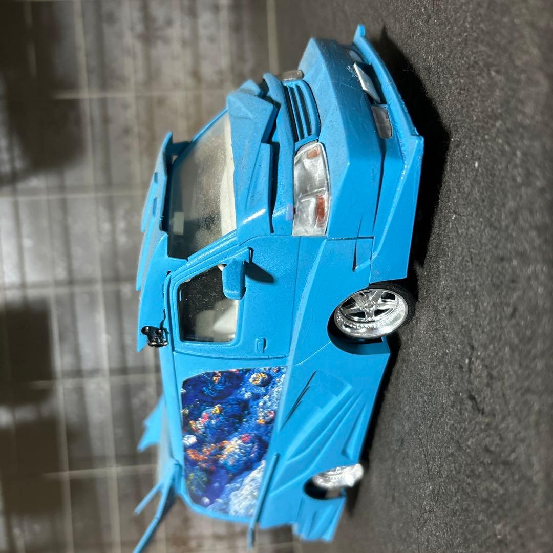 アオシマ　ハイエース　バニング