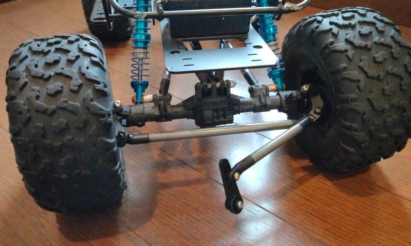 ラジコン　クローラー　シャーシ　四輪駆動