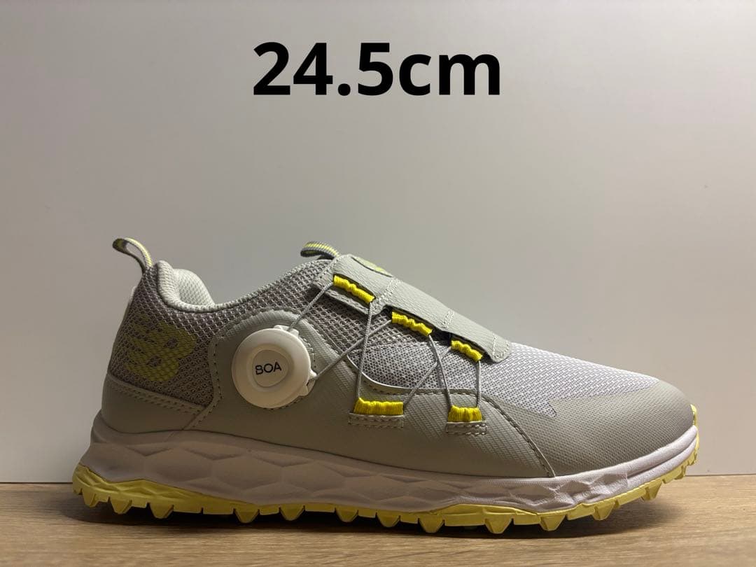 未使用 24.5cm 2E ニューバランスゴルフシューズ WGB4700Gグレー