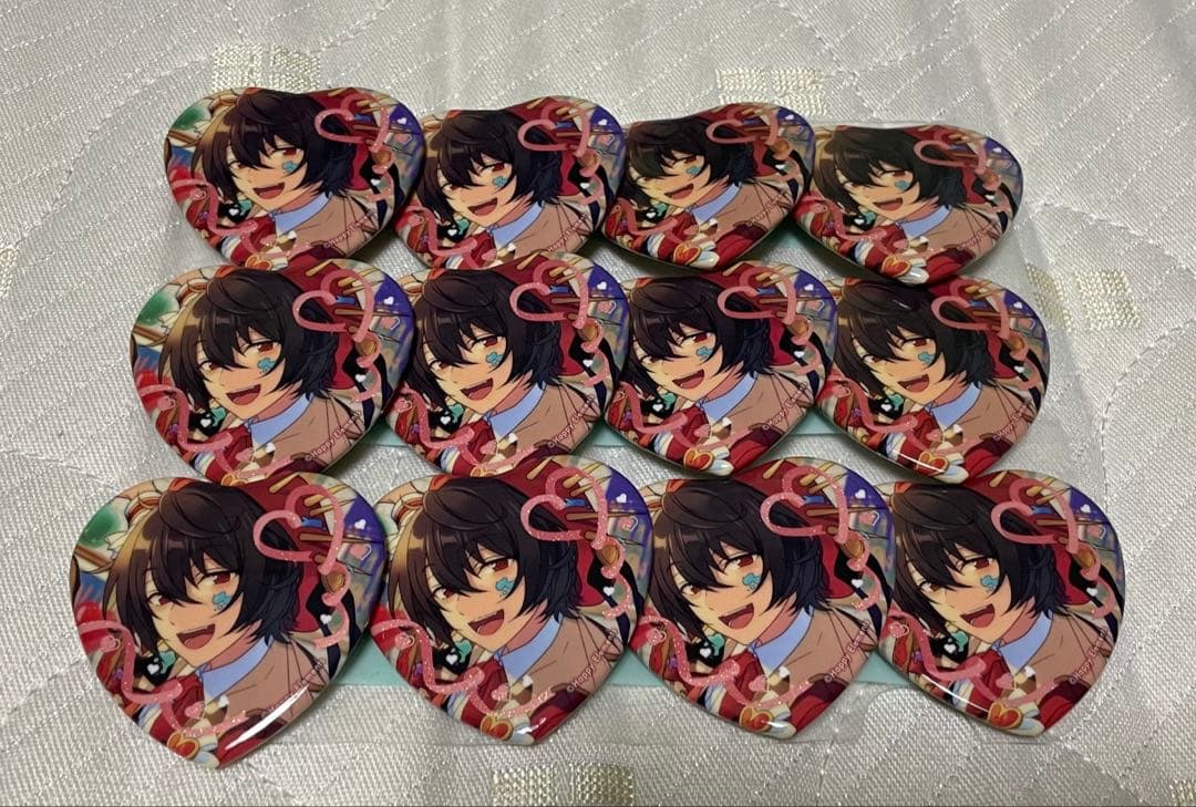 あんスタ ホワイトデー ハート缶バッジ 朔間凛月