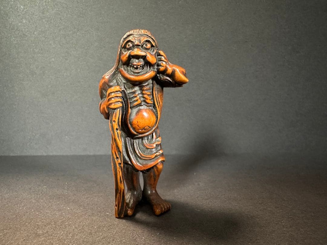 【根付(netsuke)】人物の根付　木製　江戸時代