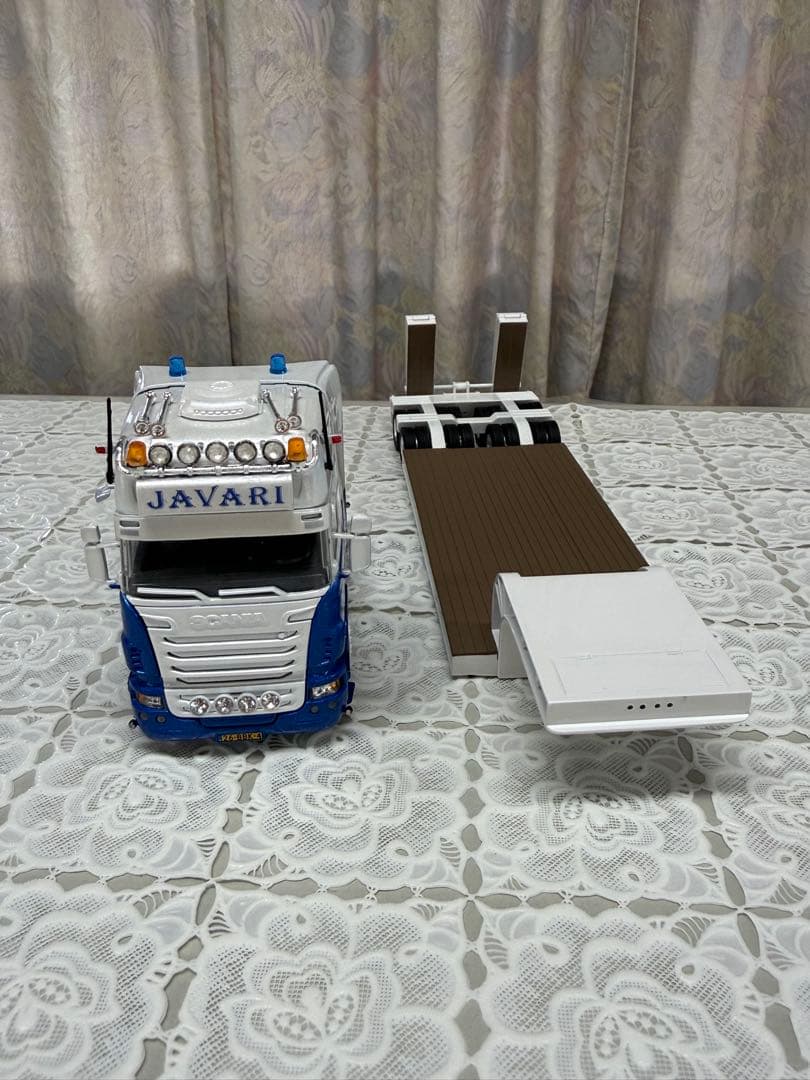 スカニア1/50 ケンクラフトトレーラー　セット