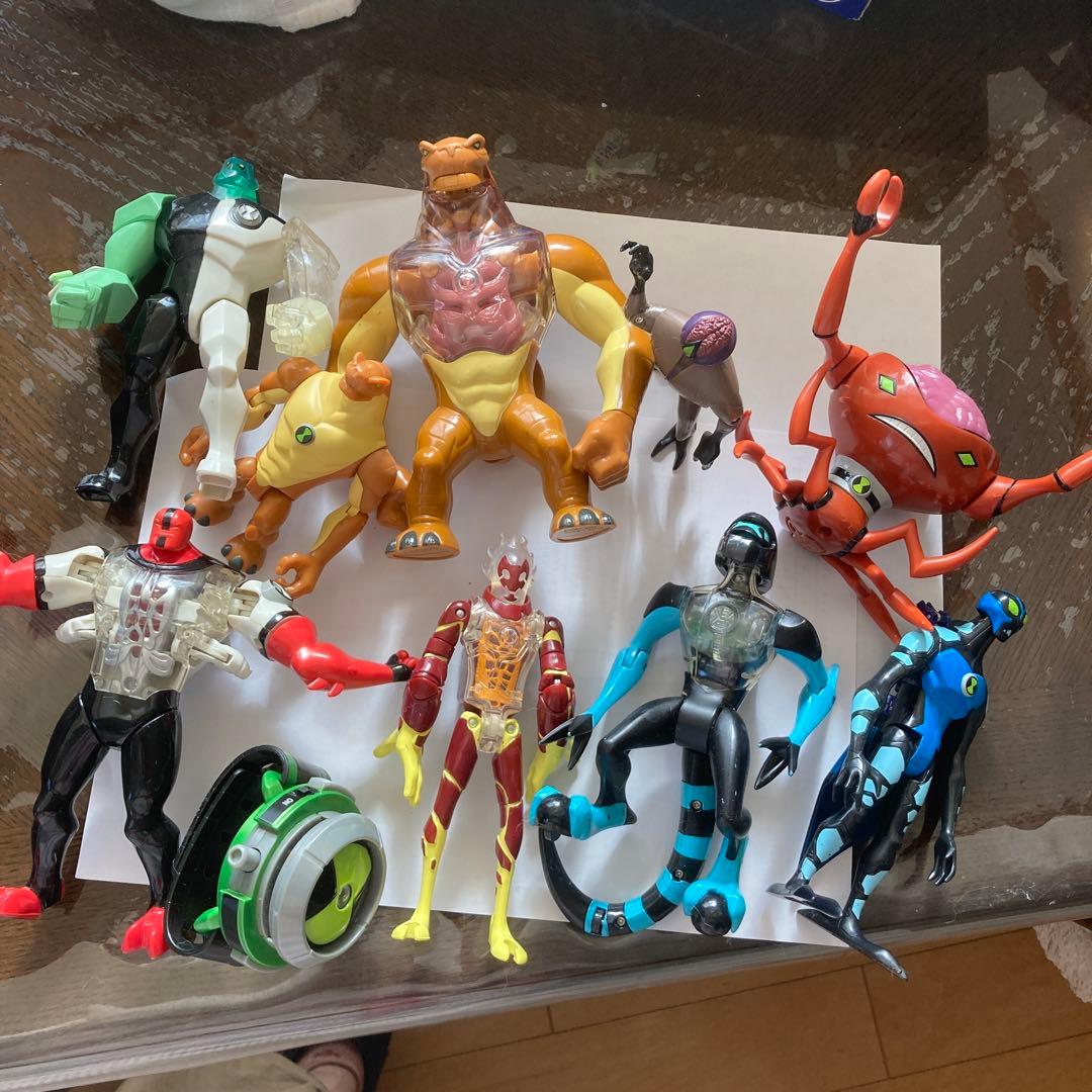 ben10フィギュア