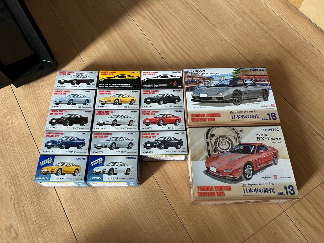 トミカ リミテッドヴィンテージネオ　rx7 全種セット