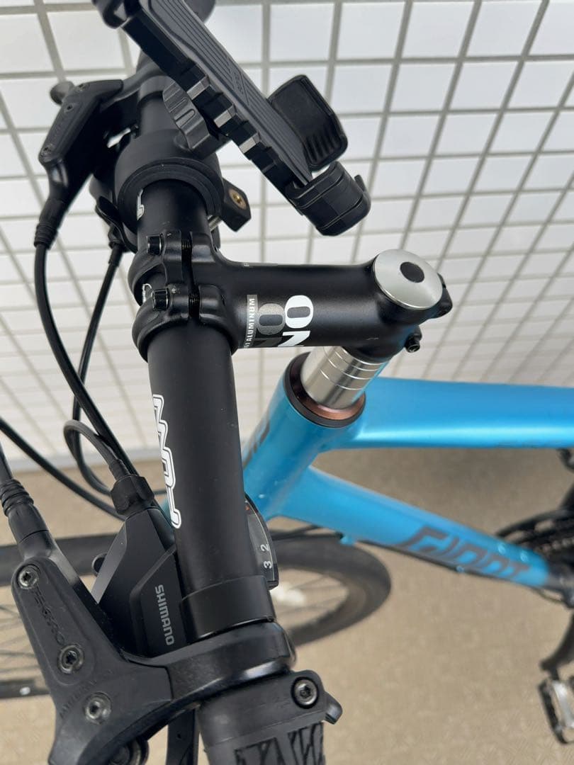 GIANT ESCAPE R DISC 2021サイズM　防犯登録不可千葉市引取