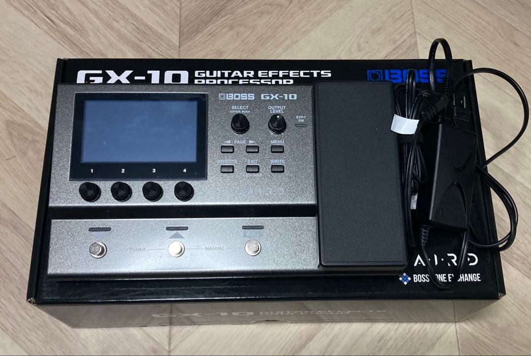 ★BOSS GX-10 ギターエフェクトプロセッサー／美品used