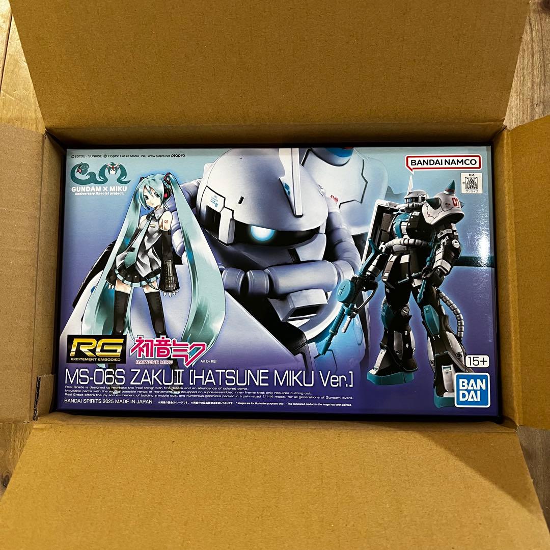 【新品】RGザクⅡ 1/144初音ミクver