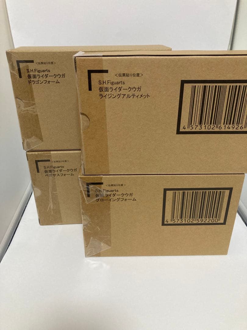 真骨彫製法　仮面ライダークウガ　4点セット