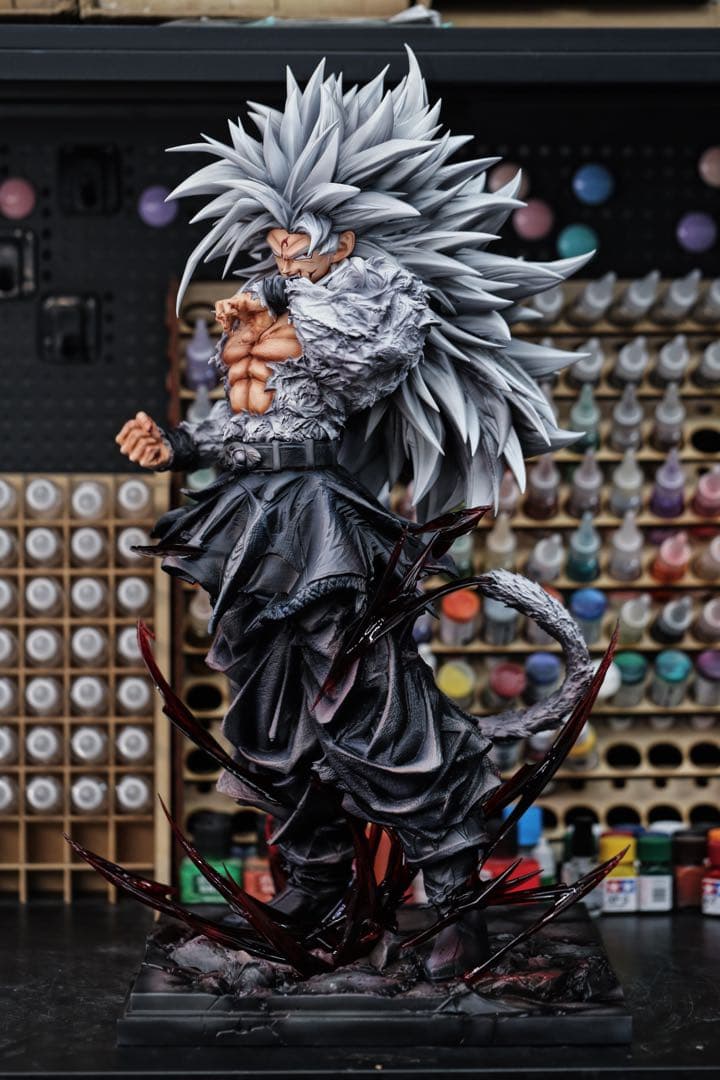 ドラゴンボール　孫悟空　スーパーサイヤ人5　ガレージキッド　フィギュア