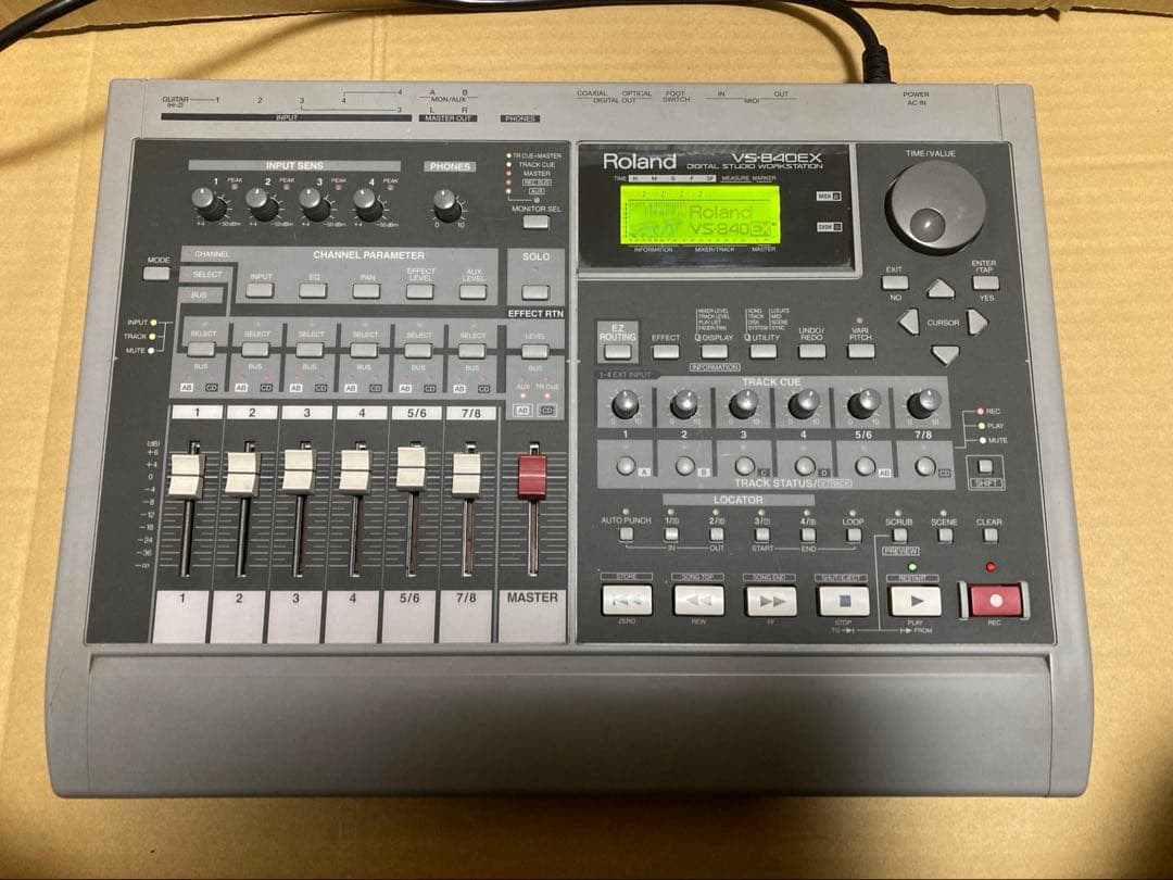 ROLAND VS-840EX マルチトラックレコーダー 0801