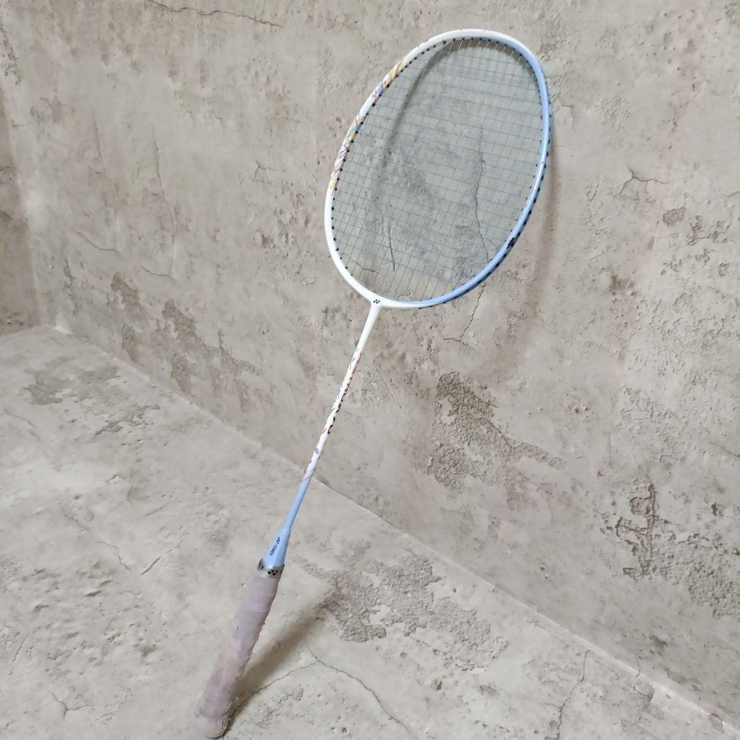 ヨネックスYONEX★アストロクス70 バドミントンラケット