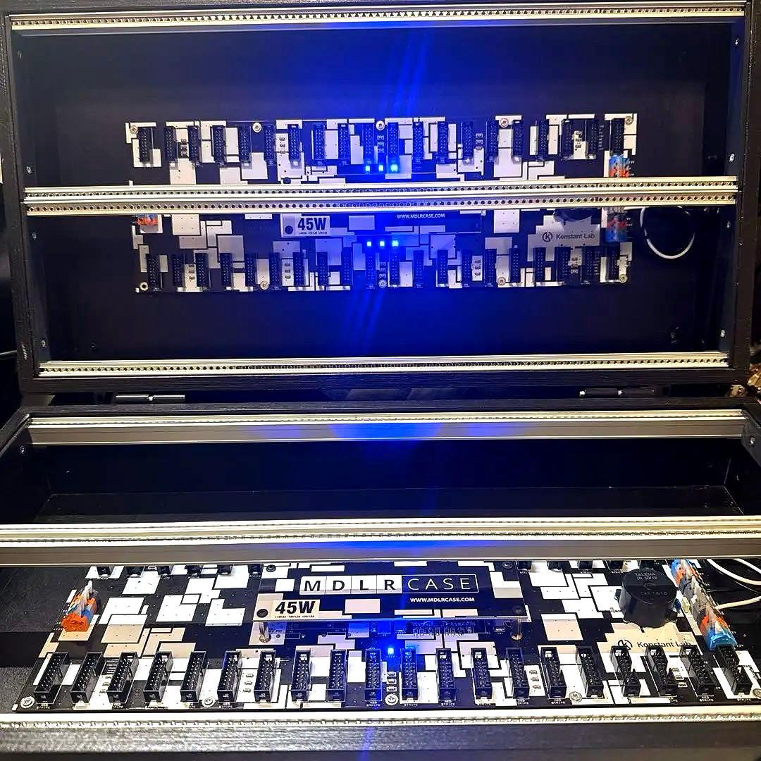 タ*ピ様 MDLRCASE モジュラーケース ユーロラック12U 104HP 電