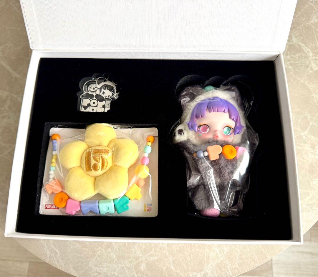 ポップマート 15周年記念　社員限定　スカルパンダ