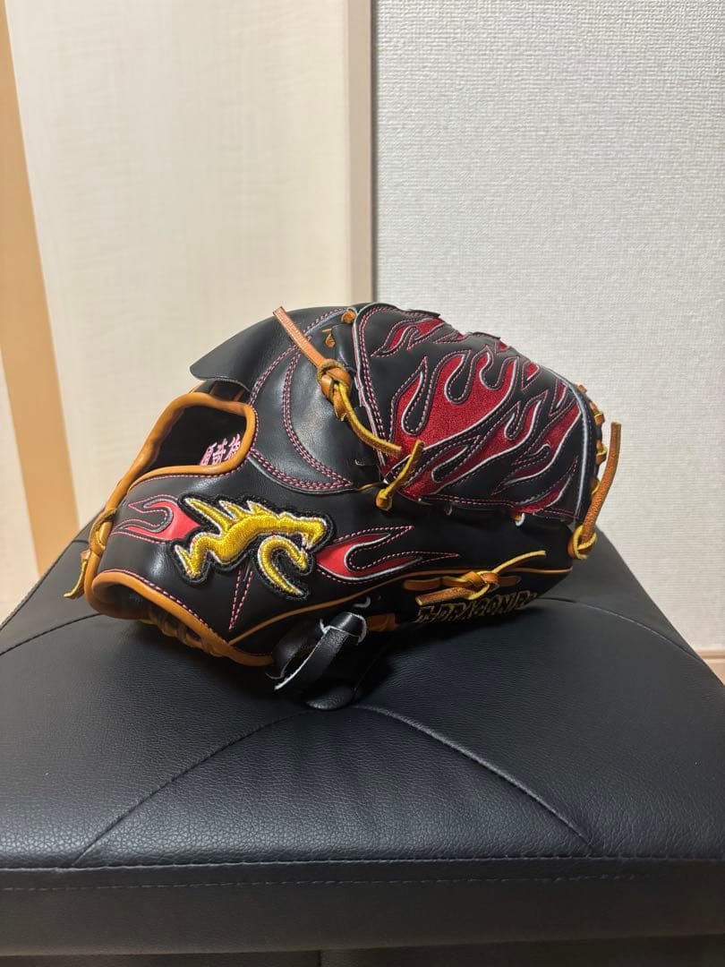 RYU 硬式グラブ　投手用　袋付き