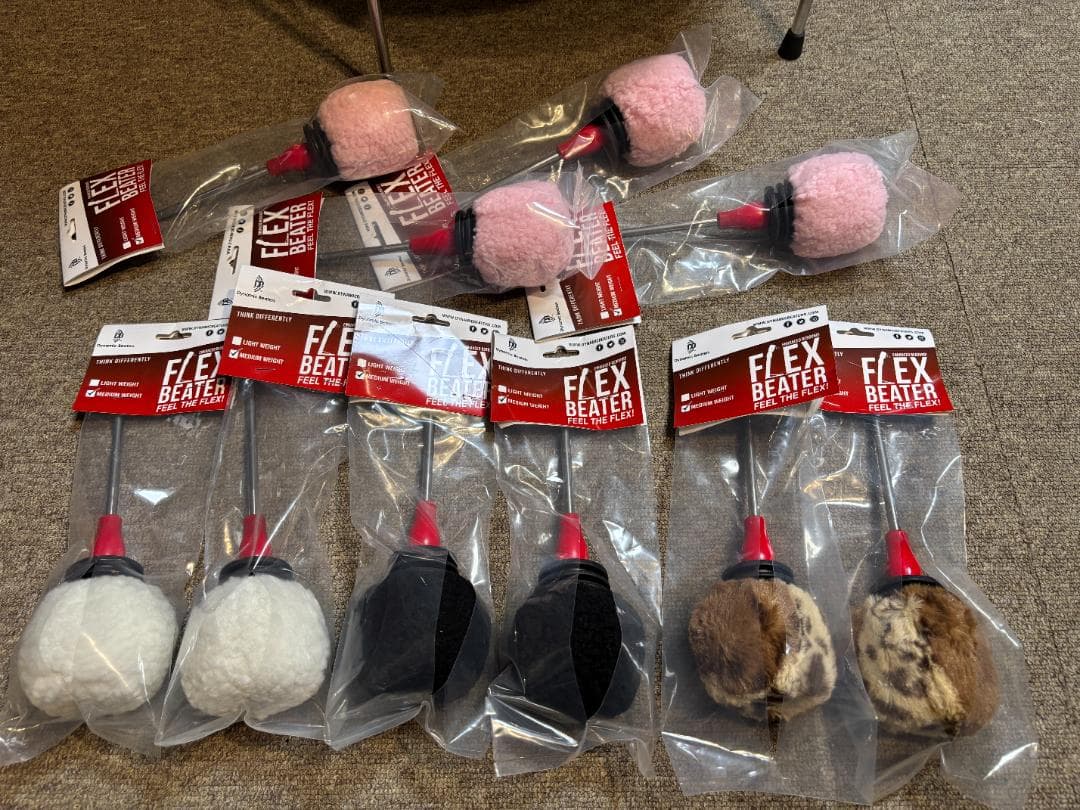 Wooly Bomba しなるビーター [もふもふ豹柄] 新品 直輸入1本 残2