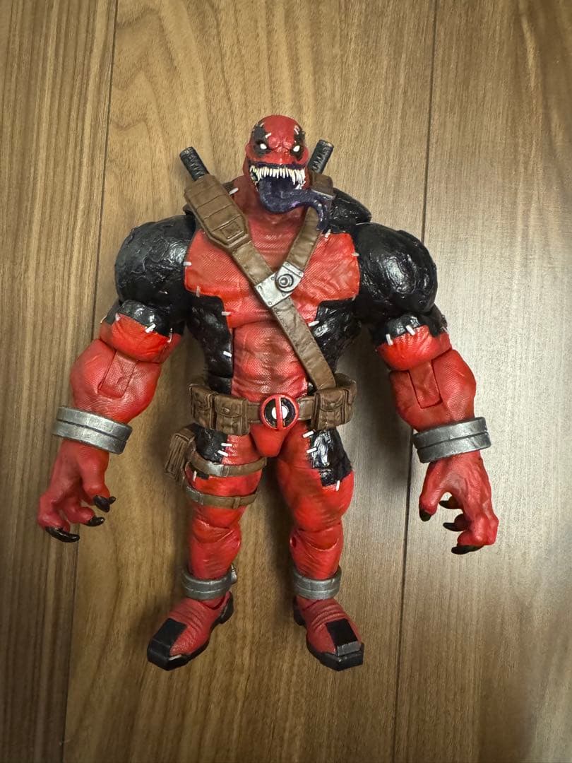 マーベルレジェンド　ヴェノムプール　リペイント改造品