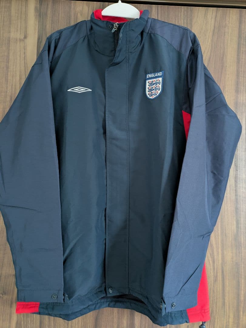 希少 アンブロ UMBRO イングランド代表 ナイロンジャケット Lサイズ