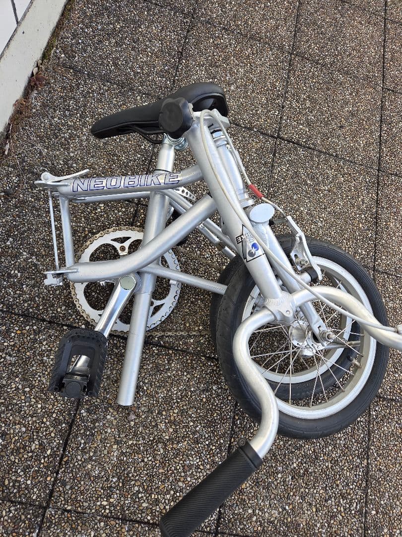 NEO BIKE KIRA ネオ バイク キラ 銀14インチ 台湾ブロンプトン