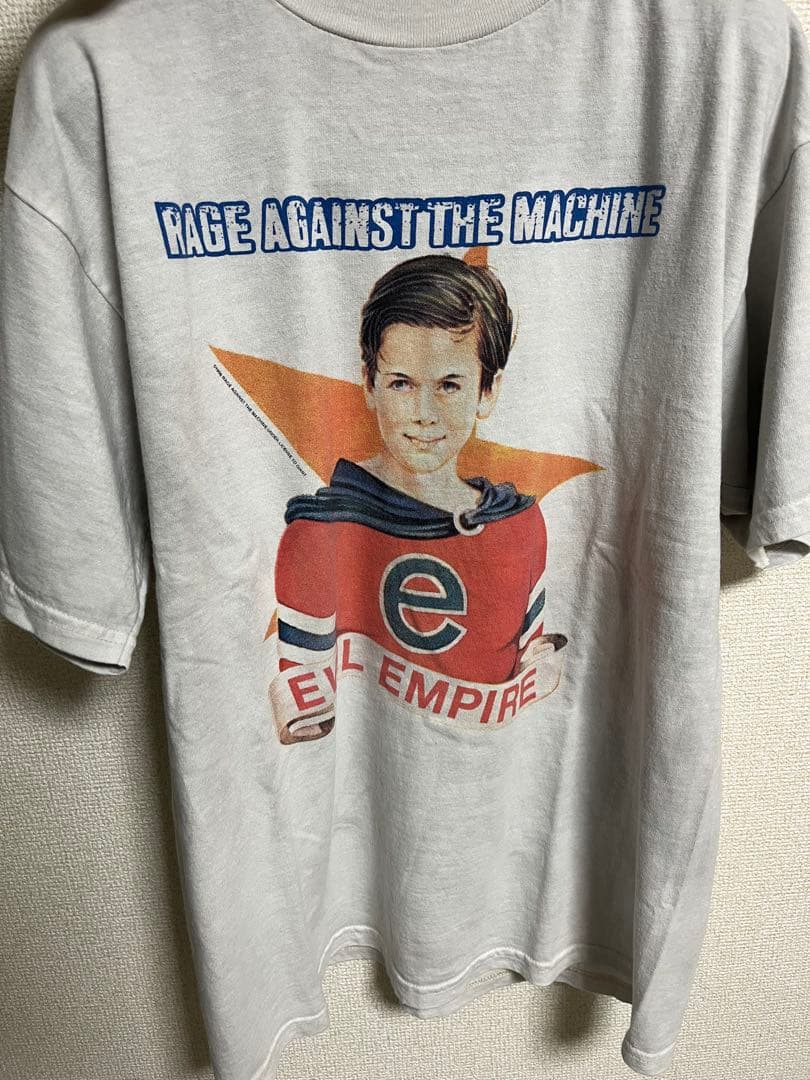 ミュージシャン RAGE AGAINST THE MACHINE evil empire