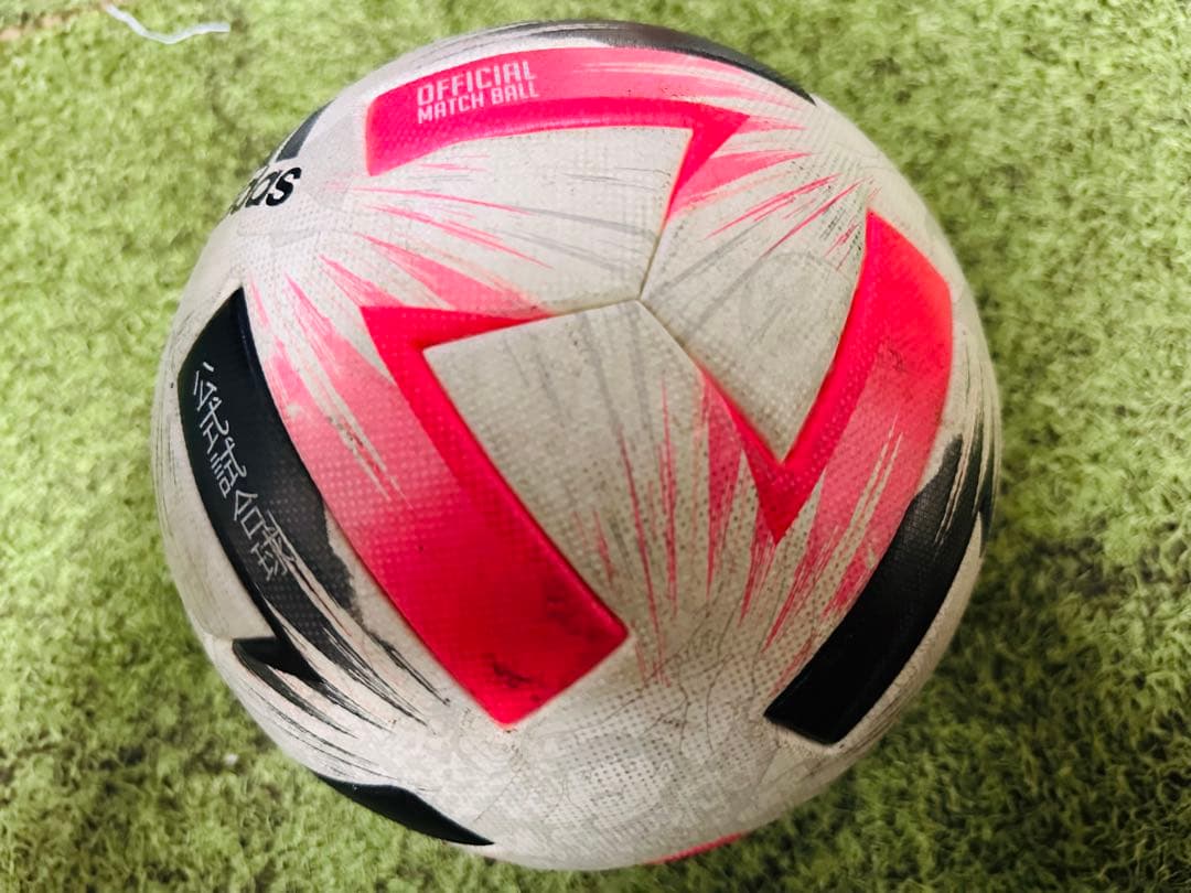 adidas 公式試合球 キャプテン翼モデル サッカーボール5号球⑤