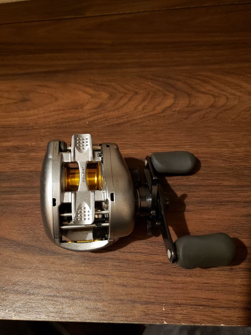 中古良品シマノ　07メタニウムmg7右巻き