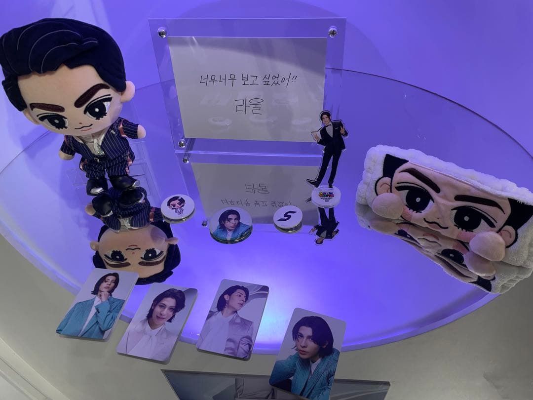  Man 1stPOP-UP 缶バッチ フォトカードA・Bコンプセット