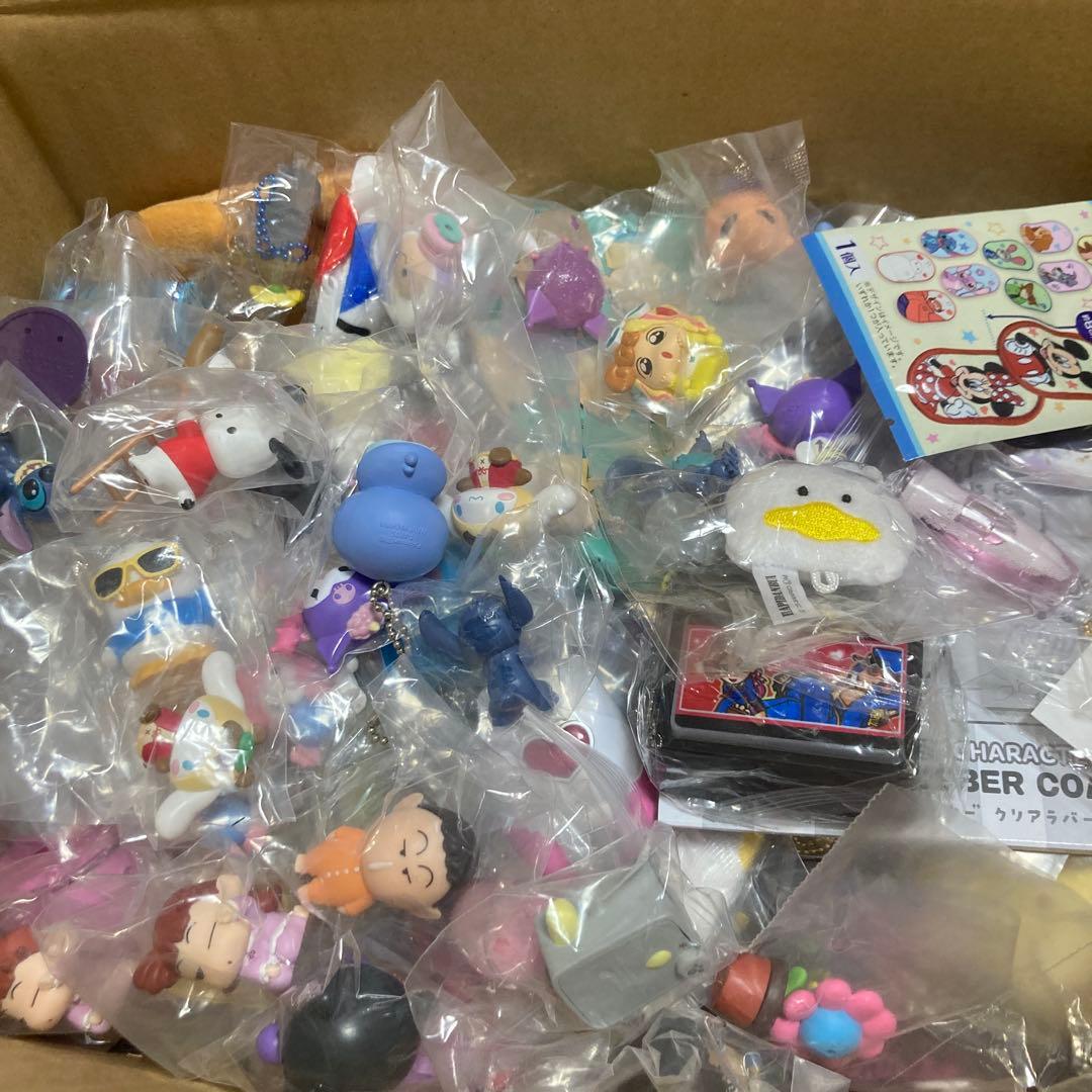 大量　130点超　ガチャガチャ　キャラクター　サンリオ　ディズニー　まとめ売り