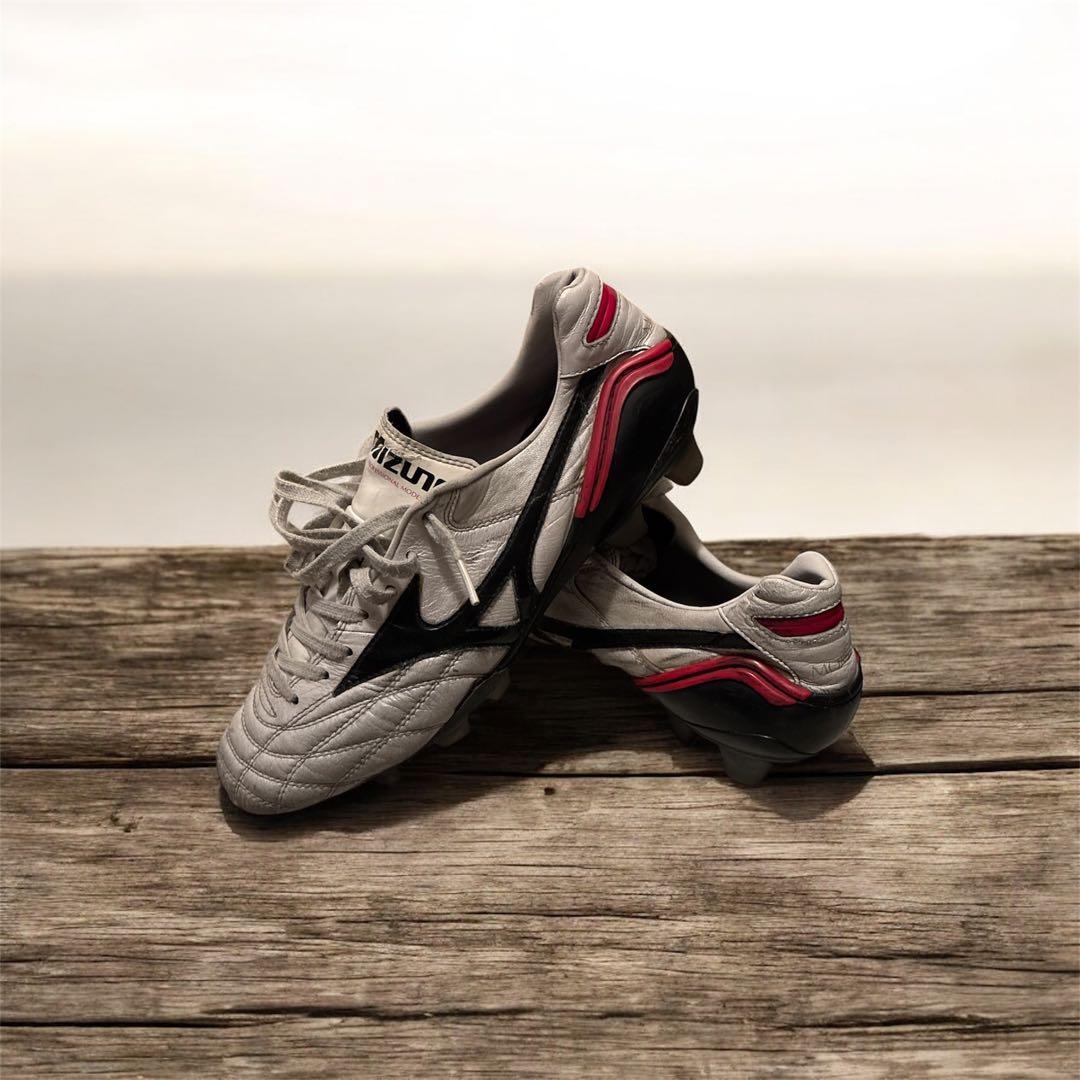 Mizuno モレリア