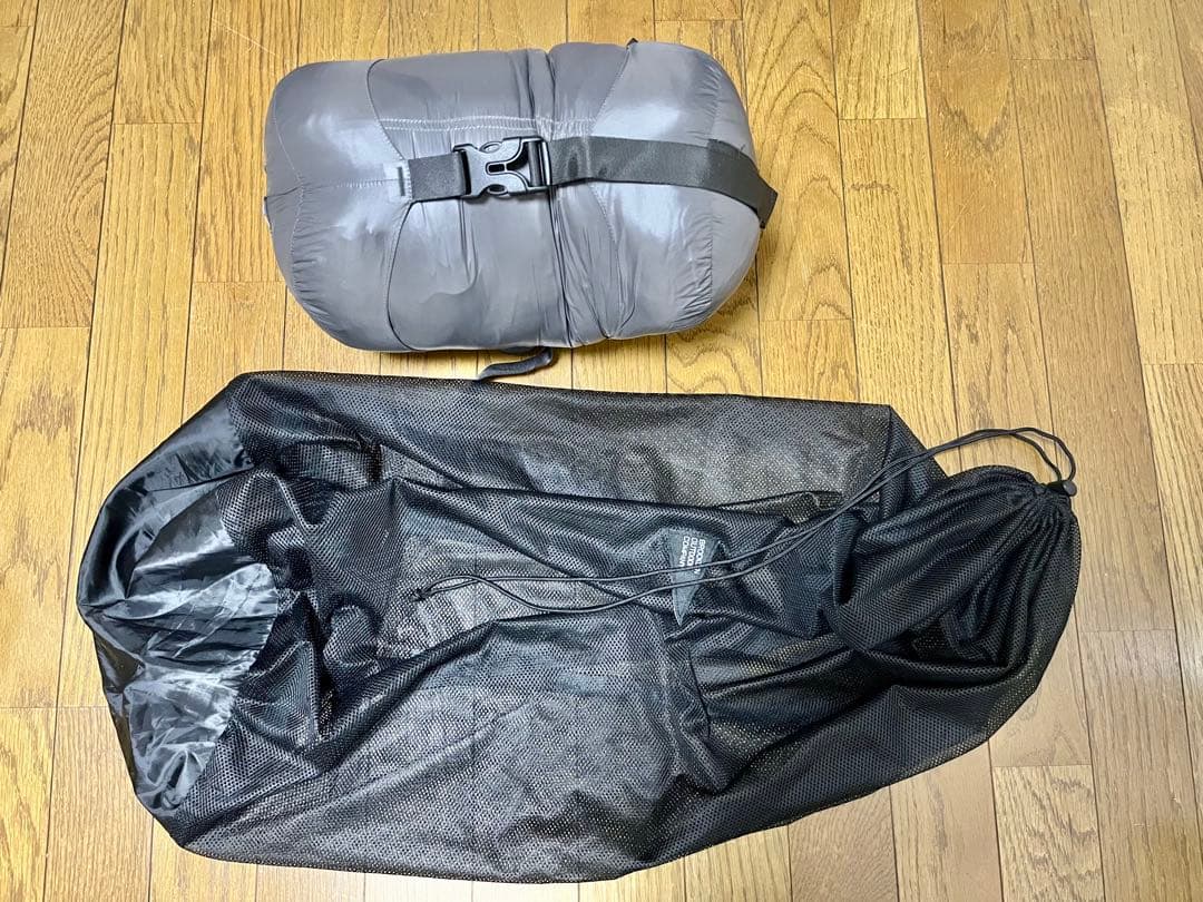 BROOKLYN OUTDOOR COMPANY シュラフ