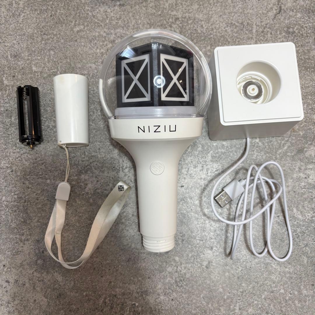 NiziU / ペンライト