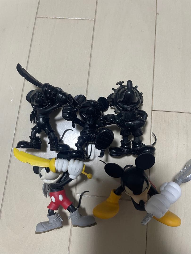 Roen × Medicom Toy × Disney ミッキー フィギュア