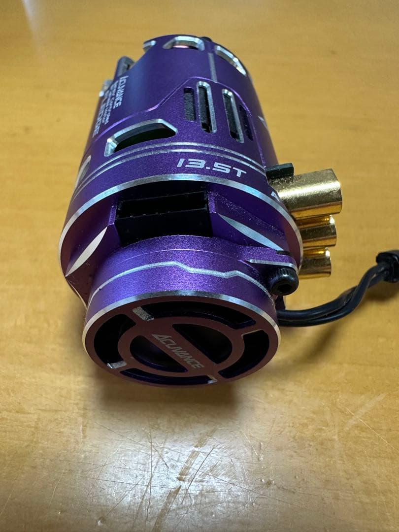 アキュヴァンス　FLEDGE 13.5T-F(パープル/FAN付き中古品