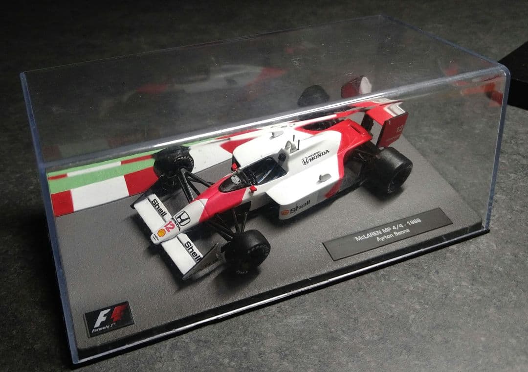 【希少】模型 フィギュア F1ホンダ アイルトンセナ1988年