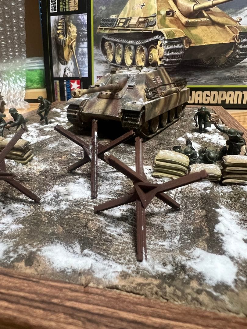 1/48 タミヤ ヤークトパンサー 後期型 完成品 ジオラマ【冬の東部戦線】