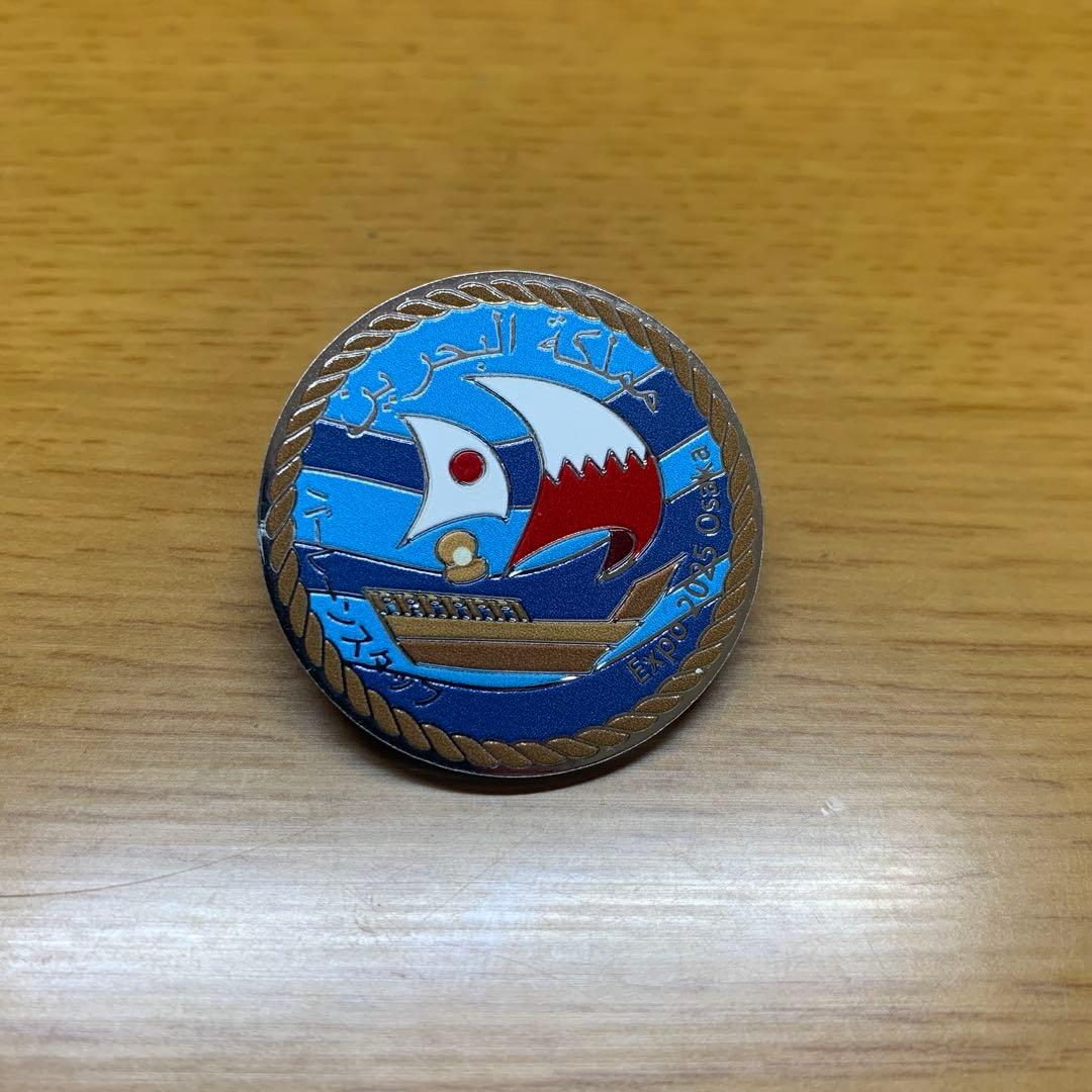 万博　バーレーンパビリオン　スタッフピンバッチ