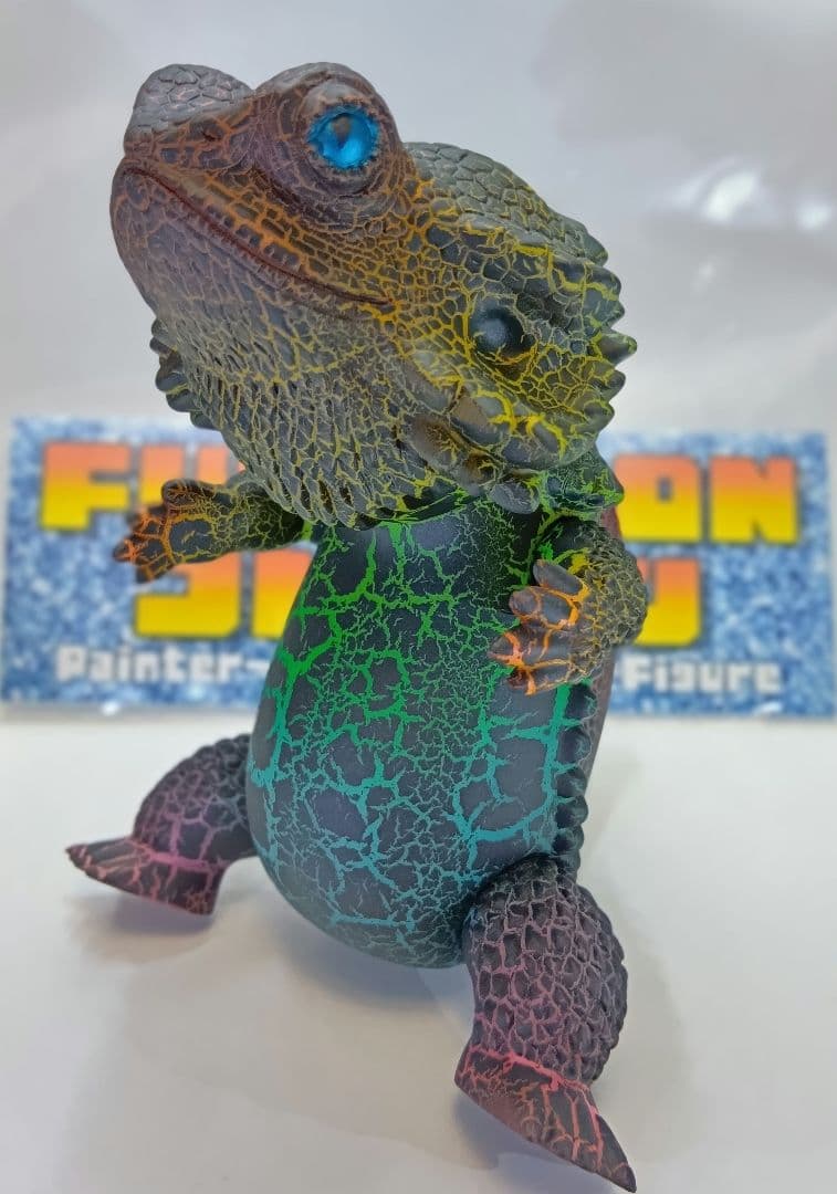 ペインターネット フトアゴン ソフビ 蓄光レインボークラック【開封品】