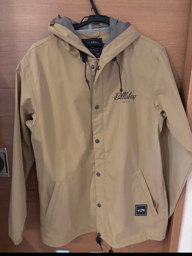Billabong ベージュ　スノボーウェア