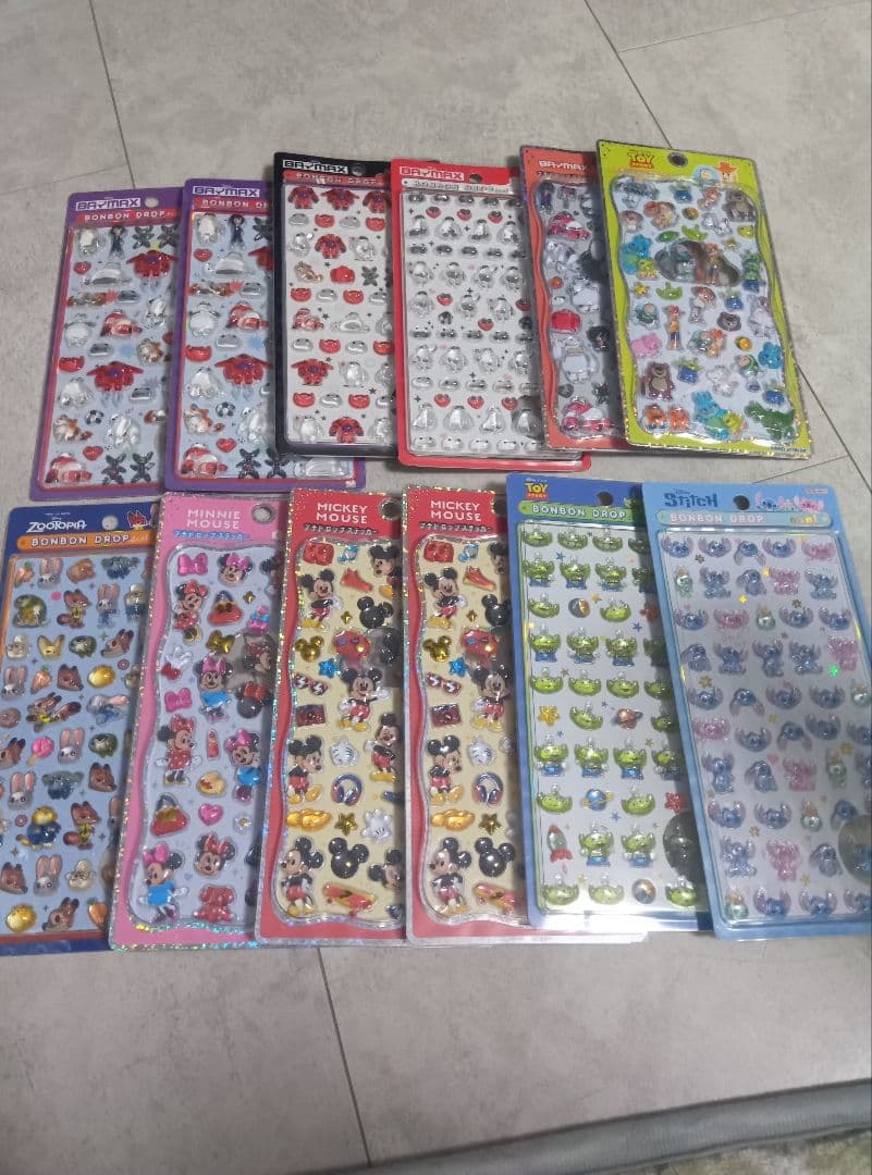 正規品　12枚　まとめ売り　ボンボンドロップシール　ディズニー
