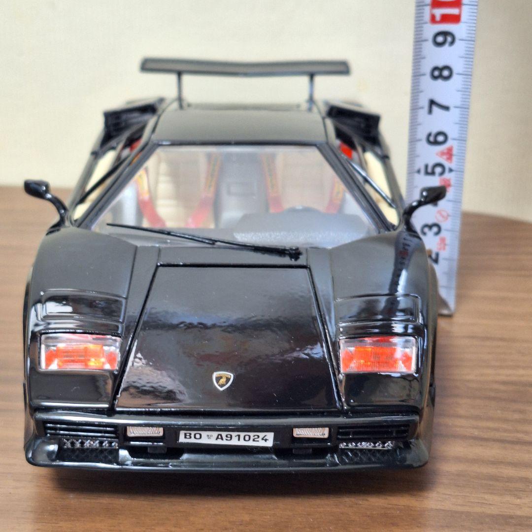 ミニカー ランボルギーニ カウンタック 1/18 ブラック