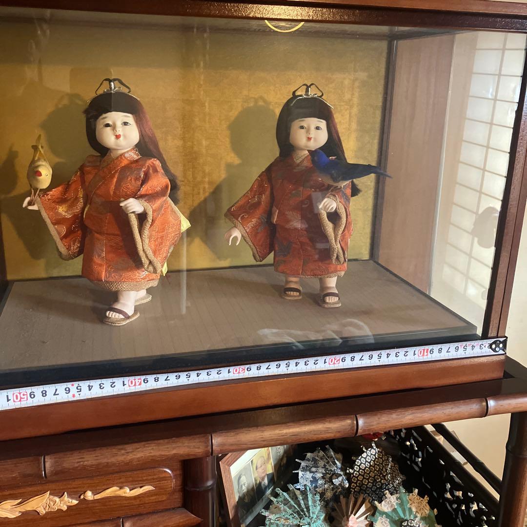 古い人形です