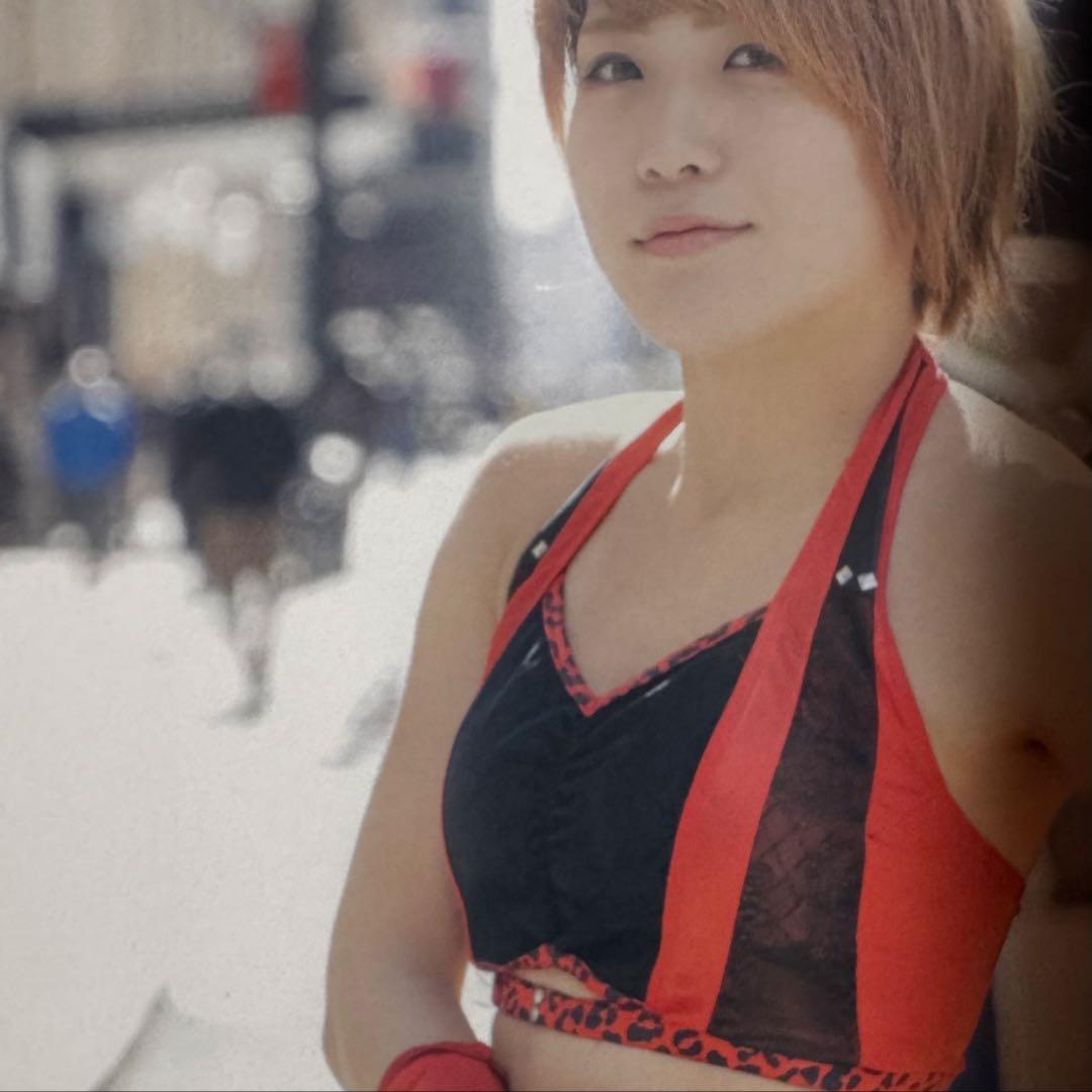 スターダム 米国大会 記念写真集 ☆ 岩谷麻優サイン入り ☆ STARDOM