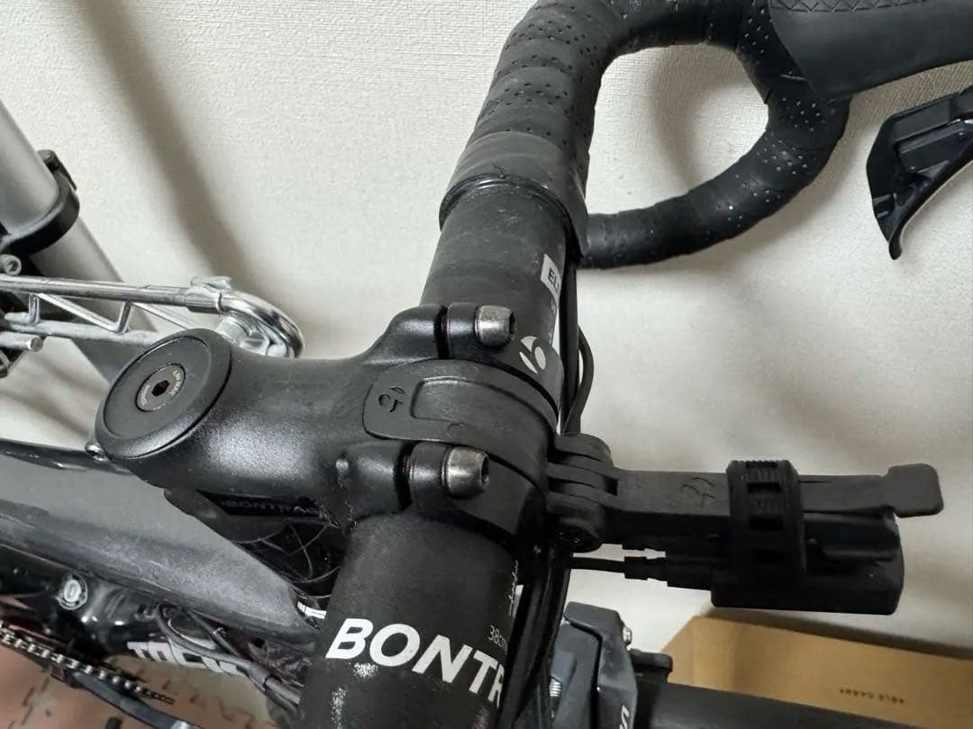 ロードバイク TREK EMONDA SL7